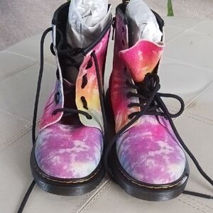 NWOT Dr. Martens Vibrant Suede Tie-Dye Combat Boots